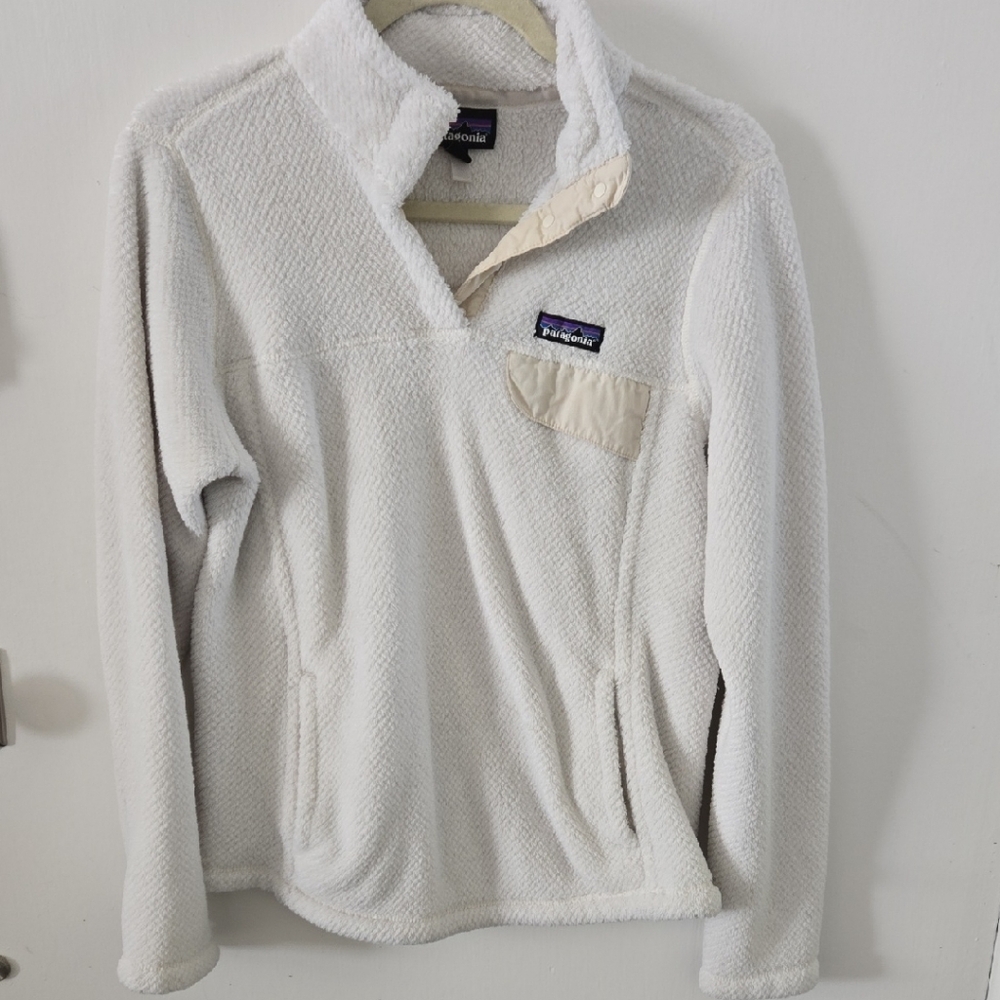 Patagonia Women's Cream Fleece Pullover